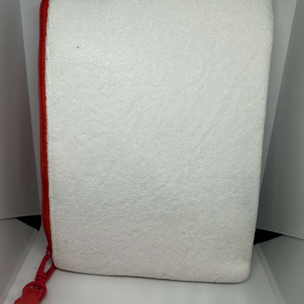Christian Dior terry cloth fabric pouch. New w/o tags - Picture 3 of 6